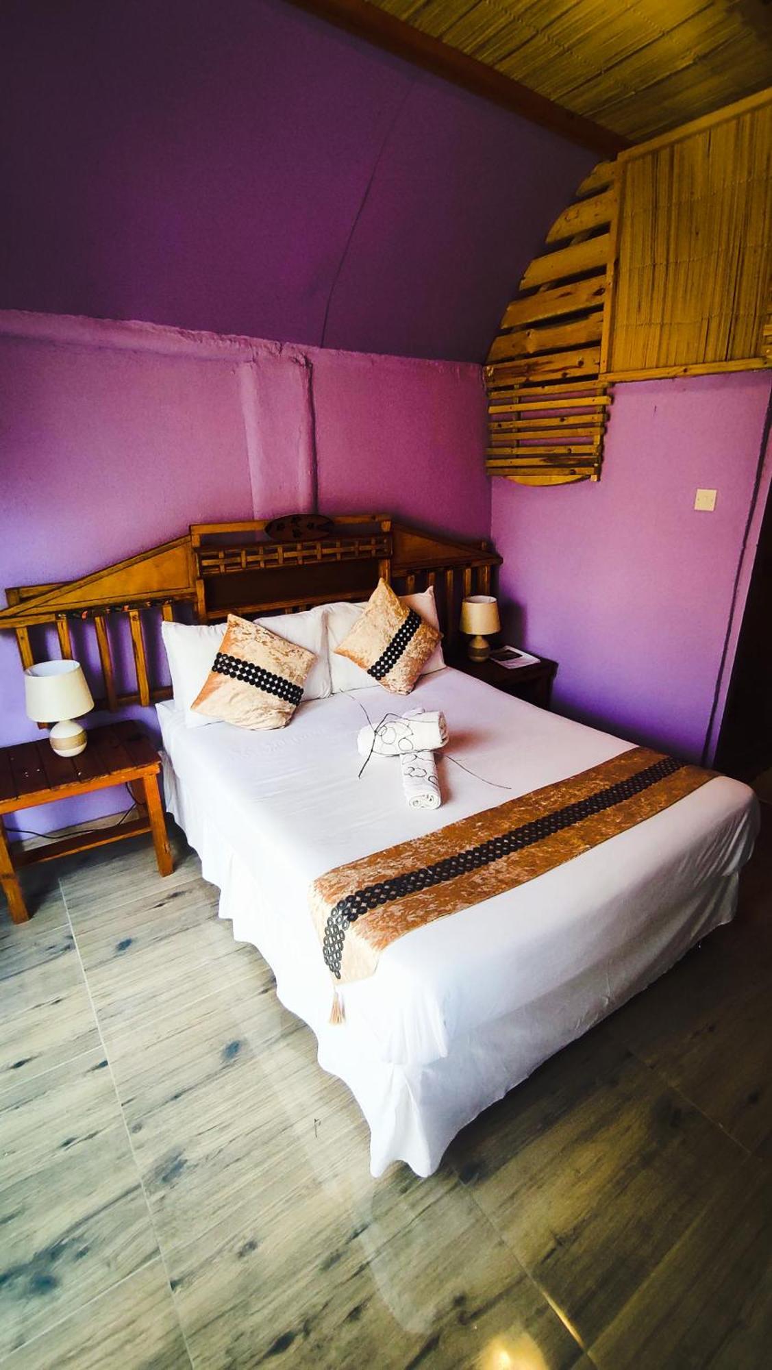Elephant Trail Guesthouse And Backpackers Kasane Rom bilde